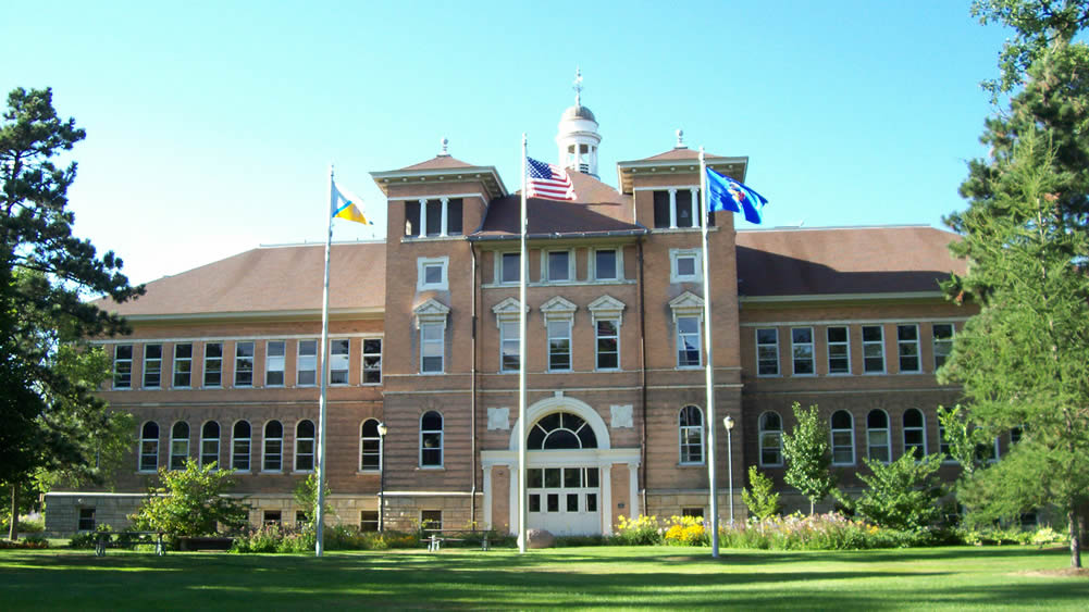 University of Wisconsin – Stevens Point University of Wisconsin – Stevens Point